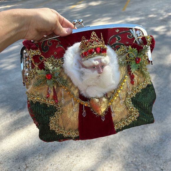 Mark Robert’s king of hearts fairy purse - Picture 4 of 9